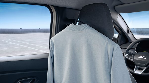 Dacia Sandero Stepway - YouClip® – hanger