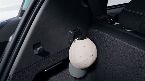 new Dacia Spring - YouClip® side mounts in the boot